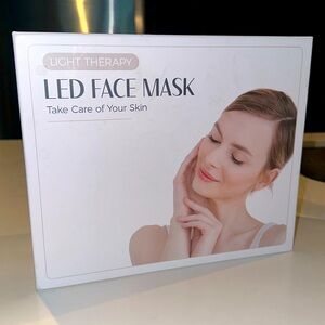 LED FACE MASK